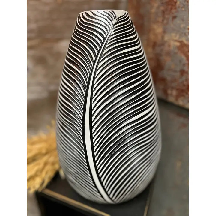 12" New Zealand Genie Vase